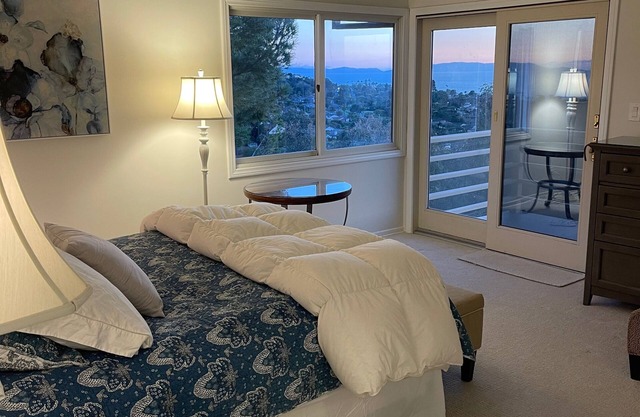 Peaceful Sunny Southern California Getaway in beautiful Palos Verdes.