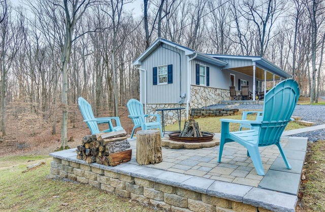 Peaceful & Secluded Knoxville Retreat w/ Deck