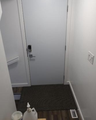 Peaceful stay near transcona trails
