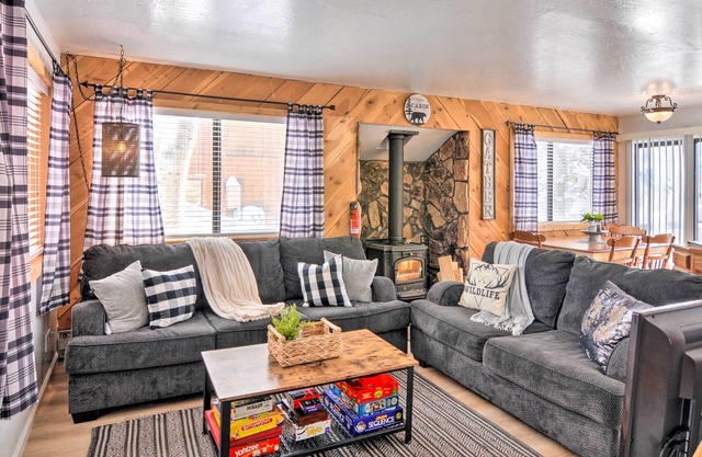 Peaceful Utah Ski-In/Ski-Out Vacation Rental!