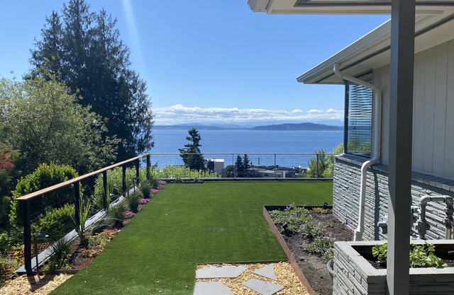 Peaceful View Home with a Cozy Modern feel walking distance to the beach