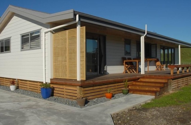 Ruhiges Wainui Beach Ferienhaus