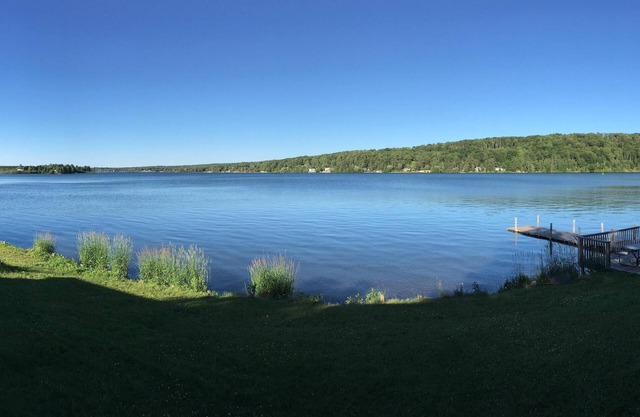 Ruhige Water Front Property