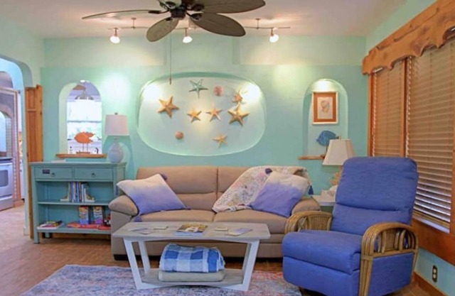 Pearl of Carrabelle Dog friendly, close to restaurants, shops and beach.