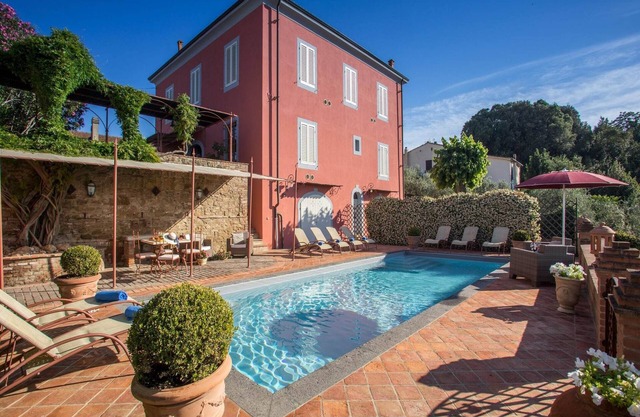 Schöne Villa in Peccioli mit privatem Pool