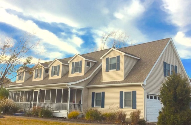 Peconic Bay Beach Front-Luxus-Ferienhaus-Strandblick-Ensuite Bad