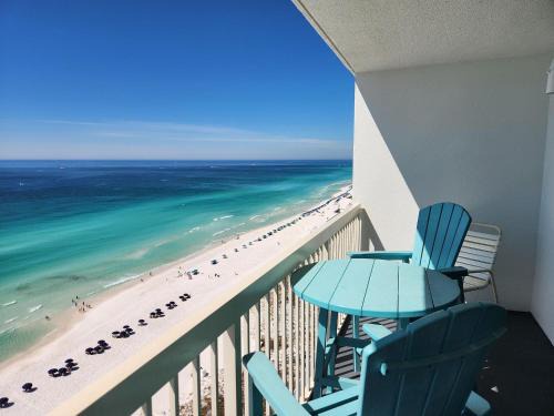 Pelican Beach Resort Top 20th Floor Condos with Ocean View