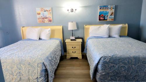 Pelican Point Motel