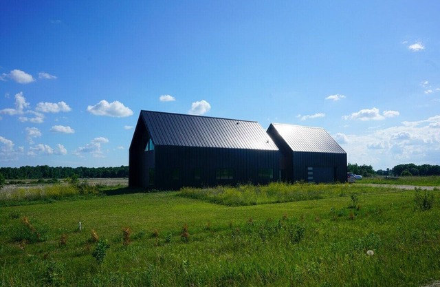 Pelican Prairie Retreat