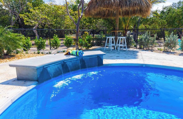 Pelico Palms Estate.