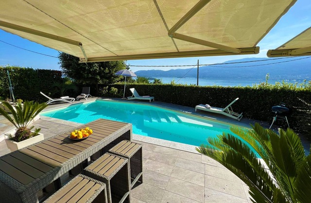 Pellegrini Boutique Villa Lake View