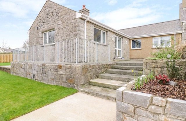 PEN BRYN, mit offenem Feuer in Benllech, Ref 987287