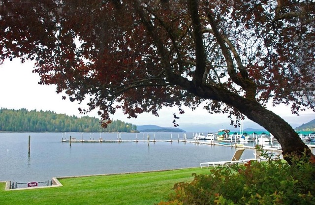 Pend Oreille Shores Resort