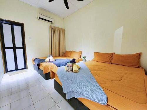 Pengkalan 42 Double-Storey Homestay