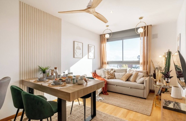 Penthouse with Private Terrace & Pool Access