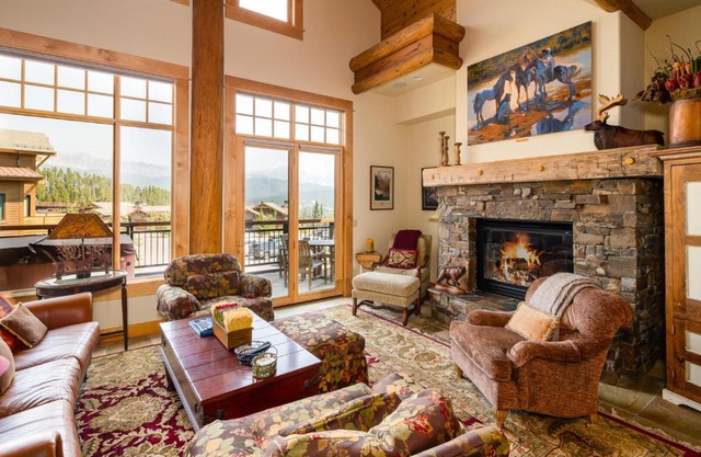 Penthouse 4 by Moonlight Basin Lodging