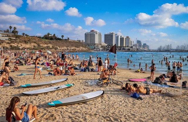 Penthouse 6 Personen Kikar Netanya 500 Meter vom Strand entfernt