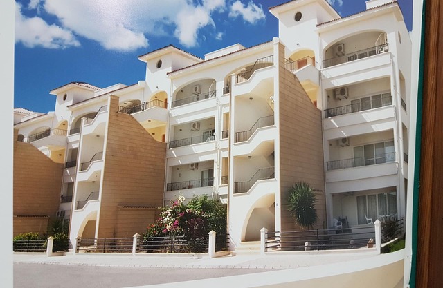 Penthouse-Apartment mit atemberaubendem Meer- / Bergblick und großem privatem Terrak