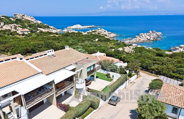 Penthouse 300 meters from the beach