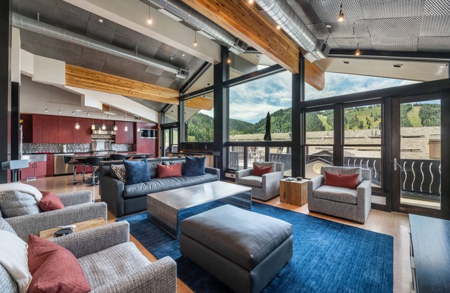 Penthouse Silver Lake Village by Luxury Mountain Destinations