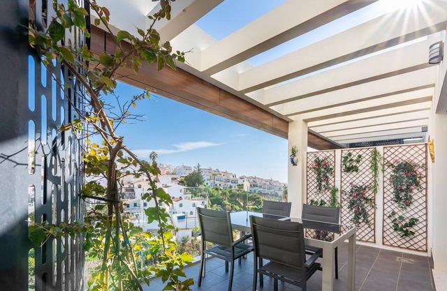 Penthouse with roof terrace at walking distance of beach
