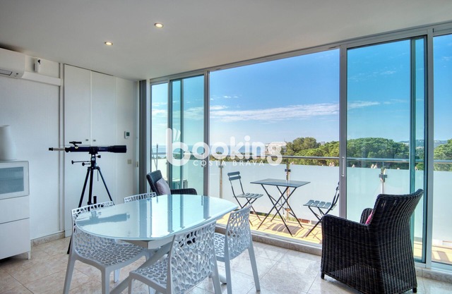 PENTHOUSE WITH SEA VIEWS AT 10 MINUTES OF CALA ROVIRA IN QUIET AREA (POLITUR)