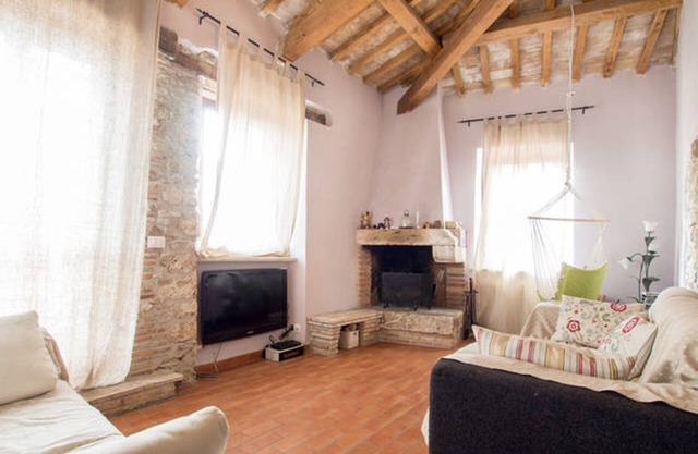 Ático con chimenea y terraza con vistas al lago a 360 '