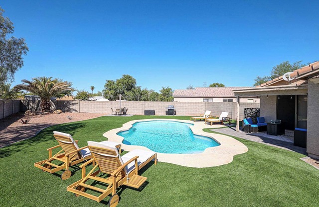 Peoria Paradise, Pool, Sports Complex, family friendly