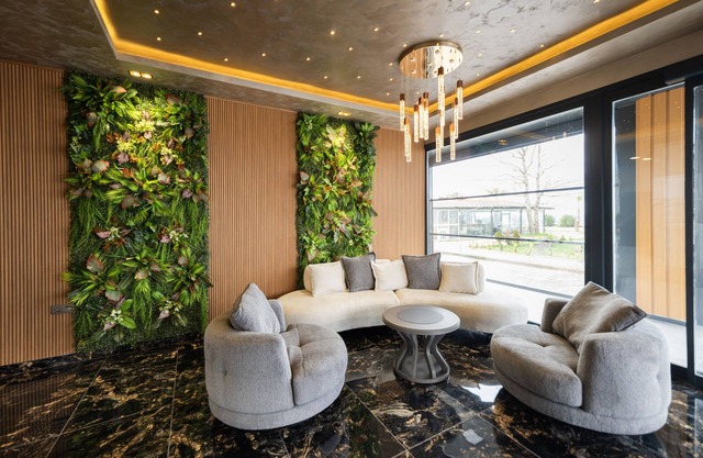 PERA NORTH HOTEL - LOUNGE & RESTAURANT