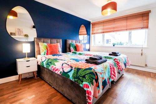 Perfect 2 Bedroom Flat Heathrow, Free Parking