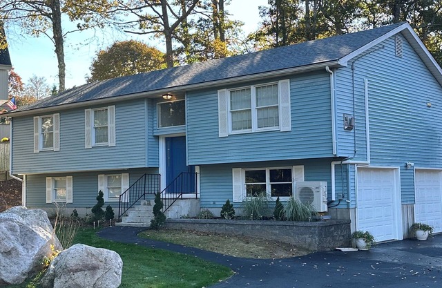 Perfect 3-bedroom family house in beautiful Westerly, Rhode Island!