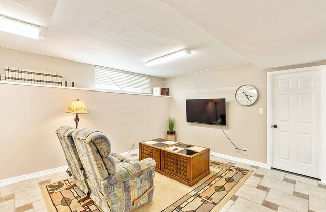 Perfect Basement Apartment in Salt Lake City/Close to the University