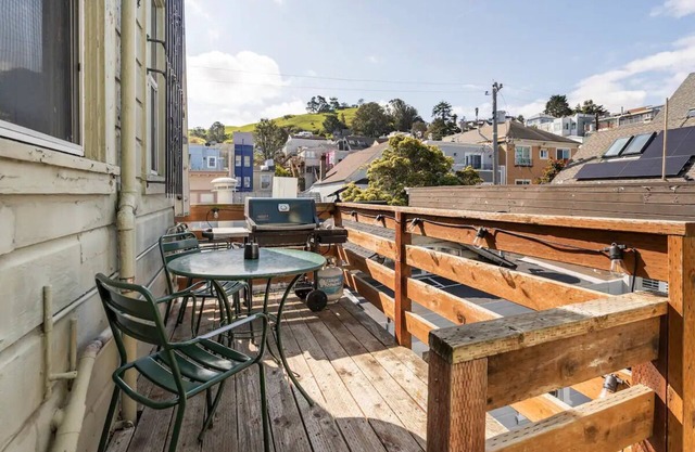 Perfect Corp 4BR 5Bed Victorian - Safe &Convenient