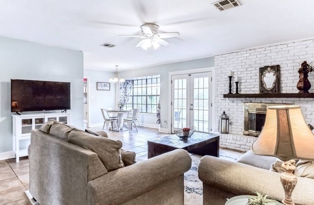 Perfect Covington Getaway Near Historic Downtown!