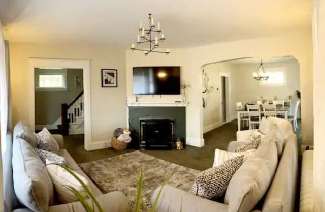 Perfect cozy home to relax.