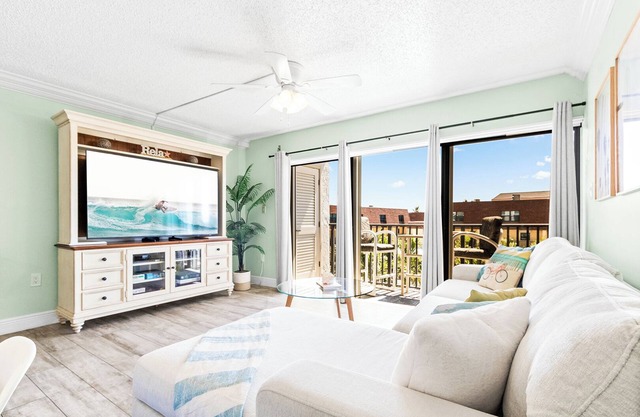 Familienfreundliche Einheit neben dem Cocoa Beach Pier