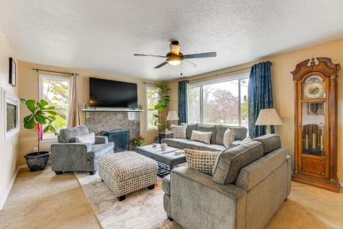 Perfect for Families! Spokane Valley Home with Yard