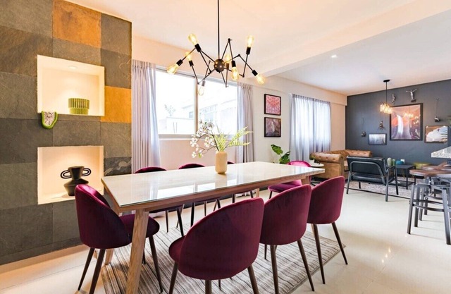 Perfect for Groups, Modern 3BR Condo in Roma Norte