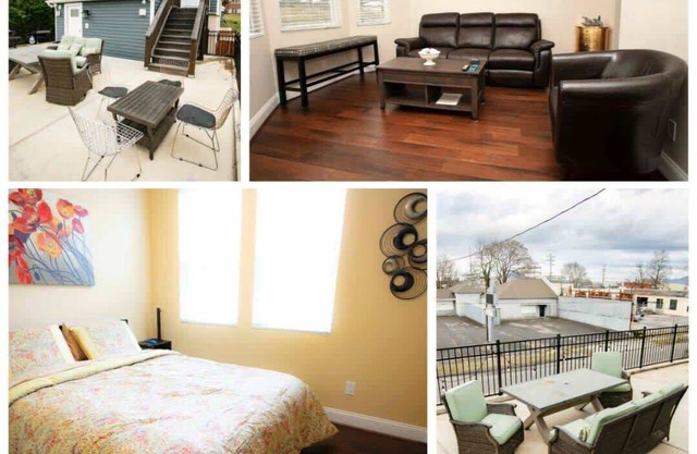 PERFECT GETAWAY IN DOWNTOWN WITH LUXURIOUS BATH