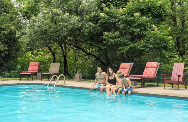 Perfect Group Getaway | Outdoor Adventure, Water Activities & National Park