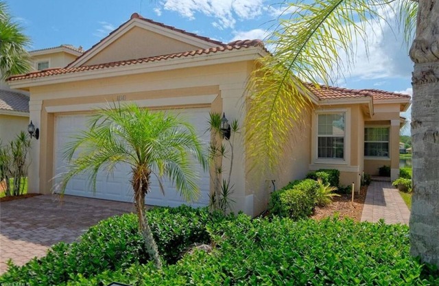 Perfect home away from home. Spacious clean home w/upscale community amities.