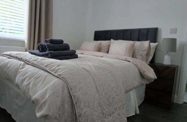 Perfect home from home/Heart of Belfast/Sleeps 6