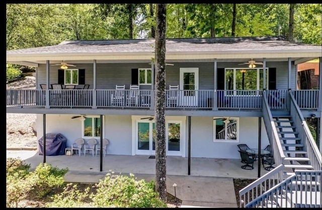Perfect Keowee Getaway - Close to Clemson & Seneca