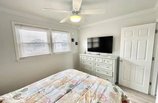 Perfect Location 2 BR w/ bay views! 1 block to beach! Winter rentals 40% off!