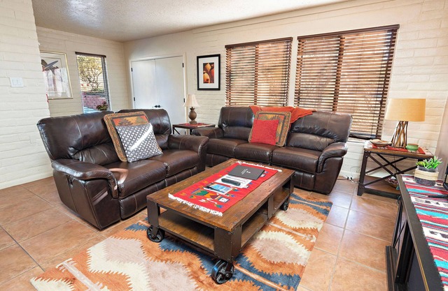 Perfect Location For A Santa Fe Getaway, Blocks To The Plaza
