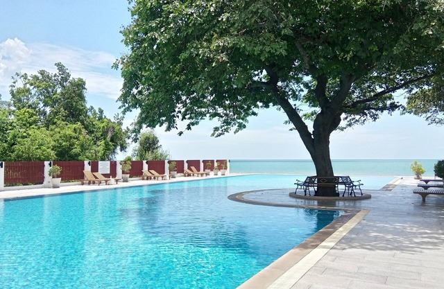 Perfekte langfristige Meerblick-Wohnung am Strand von Huahin.