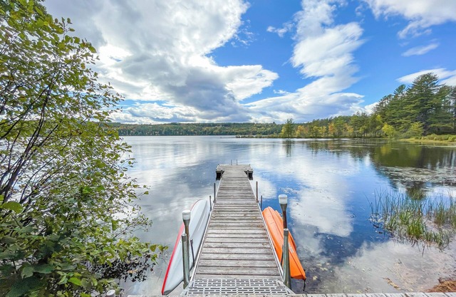 Perfect Maine Getaway - Waterfront w Sauna and Kayaks