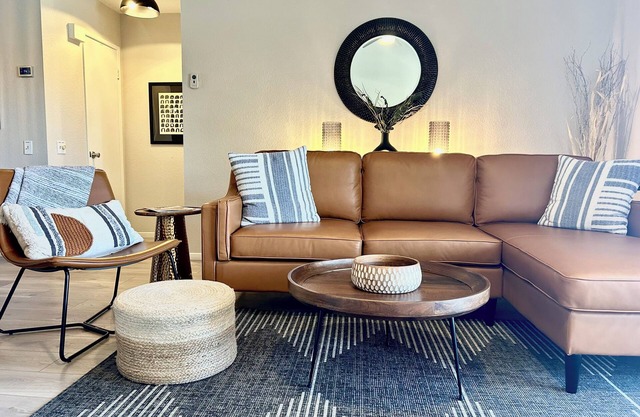 Perfect Palm Springs Getaway with Mountain Views