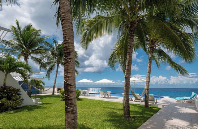 Miramar # 203, Schöne Oceanfront 1 Zi. Wohnung, North Shore, Great Snorkeling!