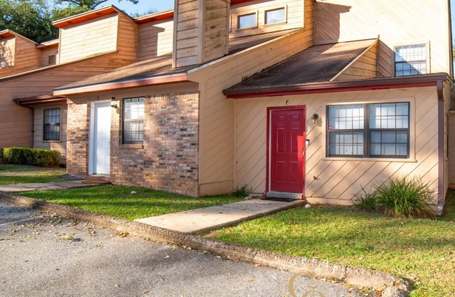 Perfect Safe Home Near FSU Stadium/Resturants